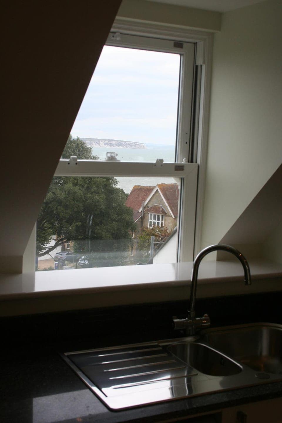 Kitchen or kitchenette, Sea view