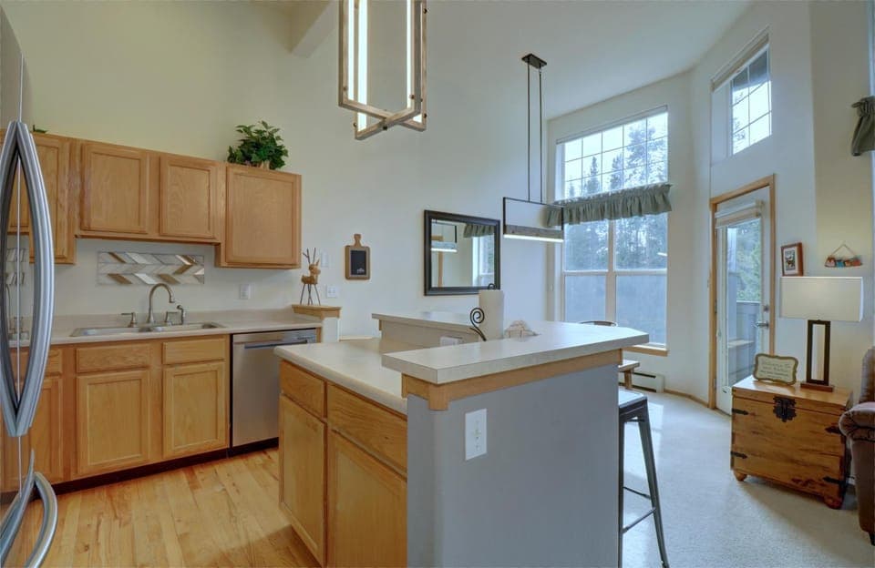 Kitchen or kitchenette