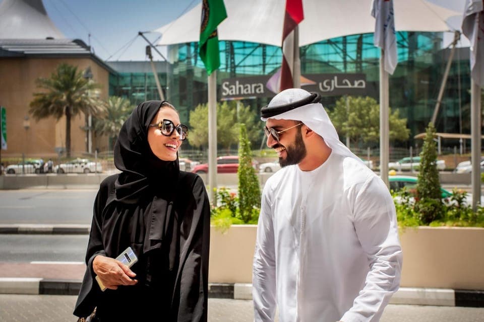 Facade/entrance, City view, Street view