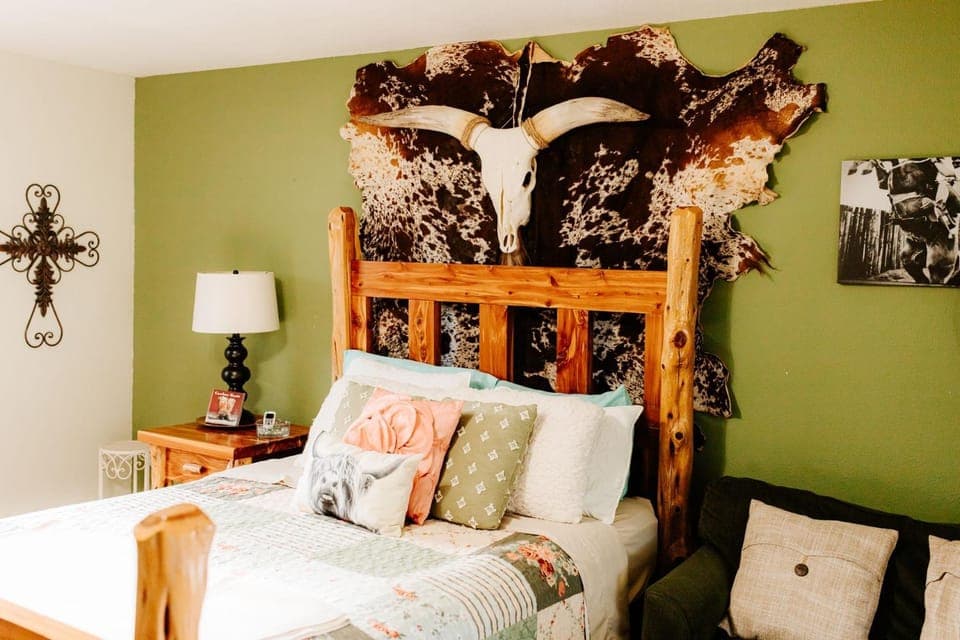 Decorative detail, Bedroom