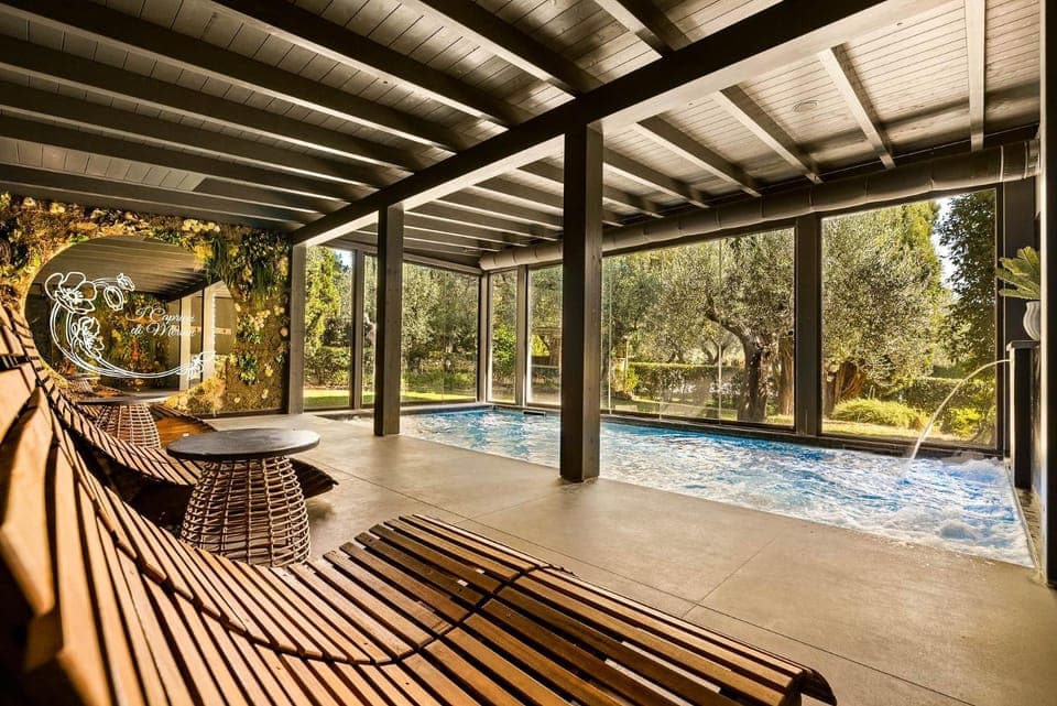 Spa and wellness centre/facilities, Swimming pool