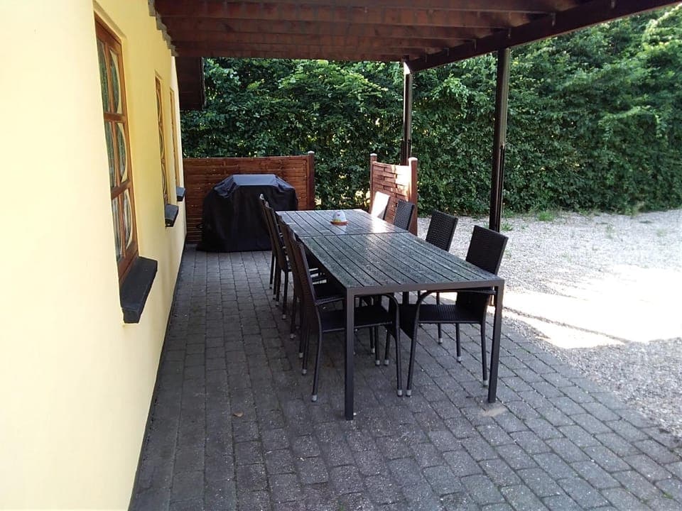 Inner courtyard view