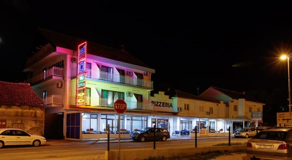 Property building, Facade/entrance, Street view