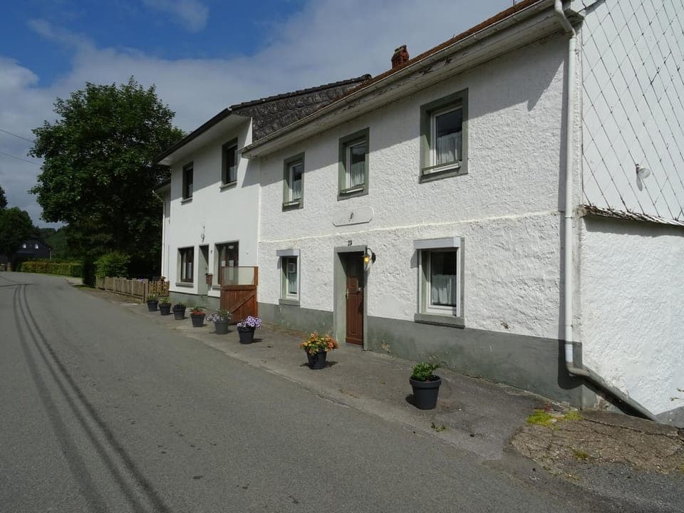 Property building, Street view