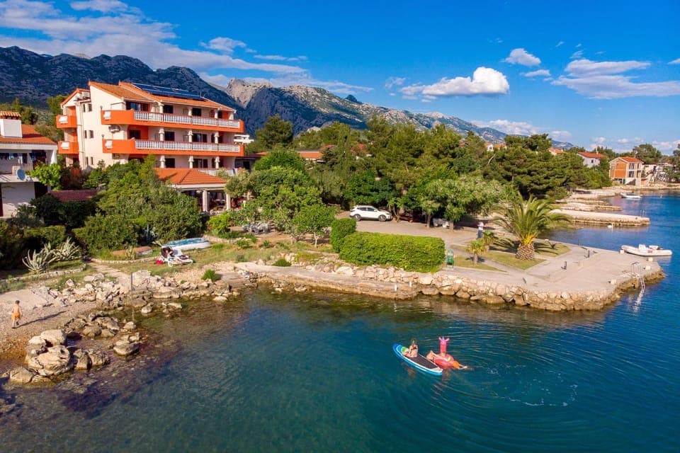 Pansion Kiko Bed and Breakfast in Seline