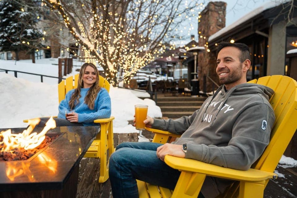 Patio, Seating area, fireplace