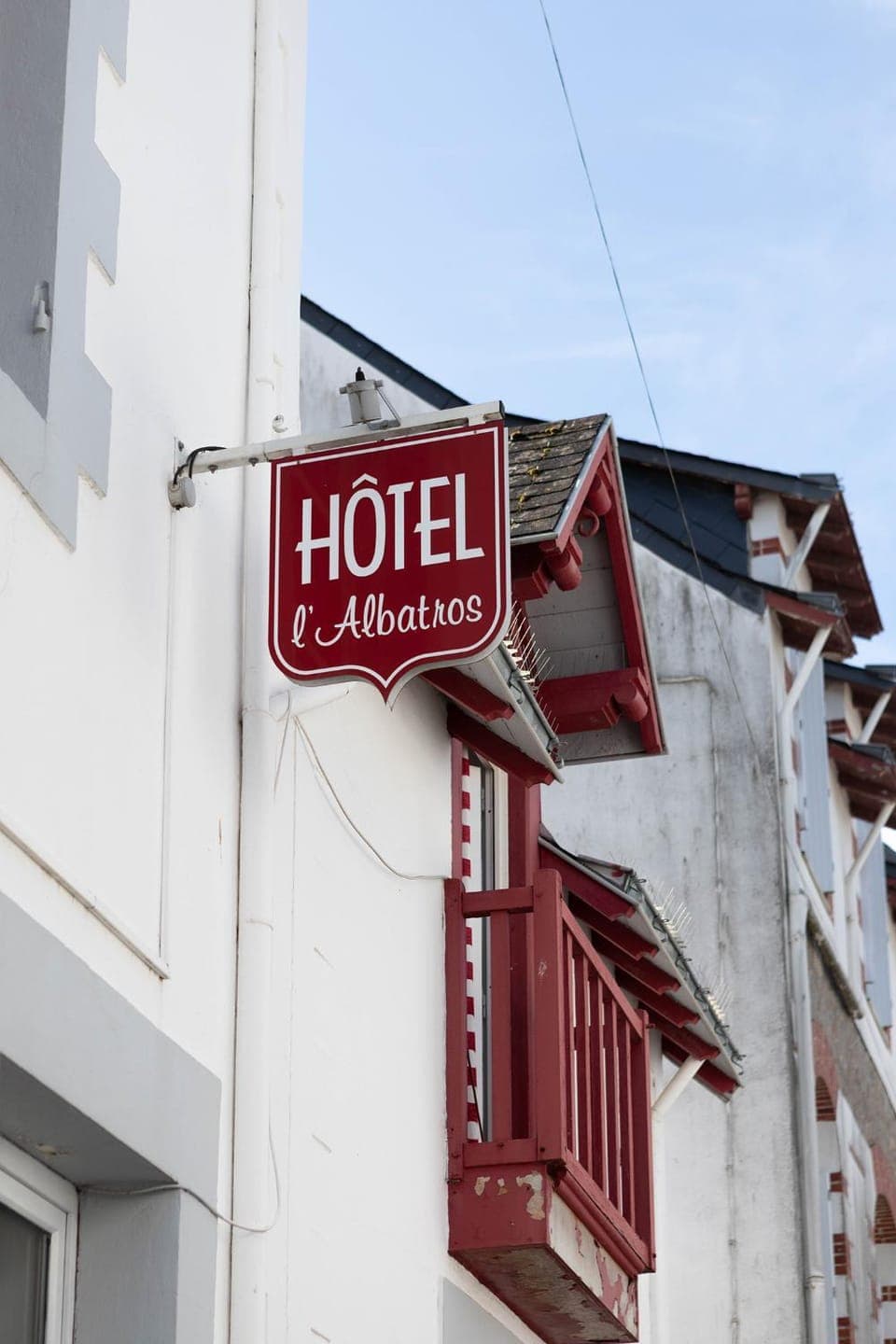 Property building, Property logo or sign