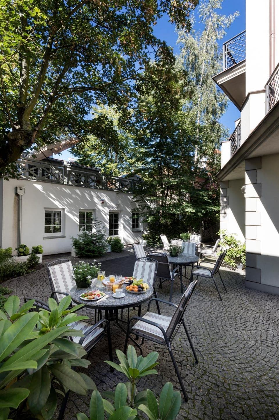 Property building, Patio, Garden, Garden view, Internal: Not applicable to any particular room