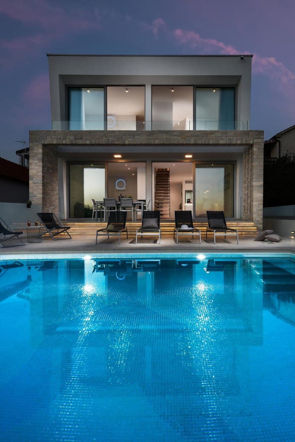 Property building, Swimming pool