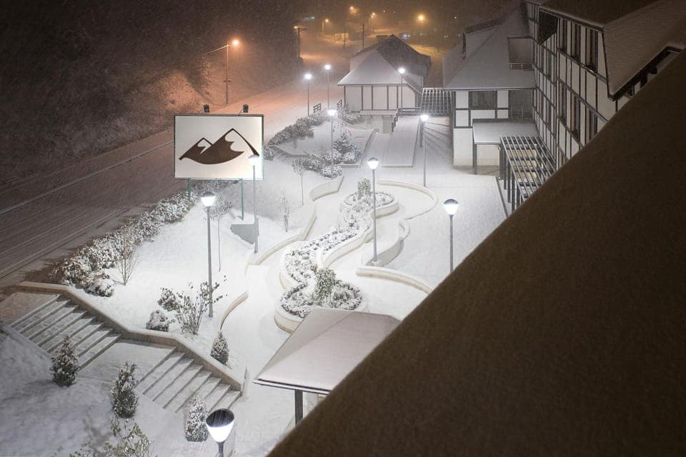 Facade/entrance, Property logo or sign, Winter