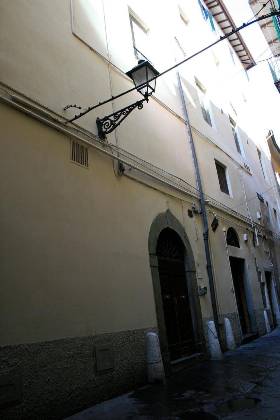 Property building, Street view