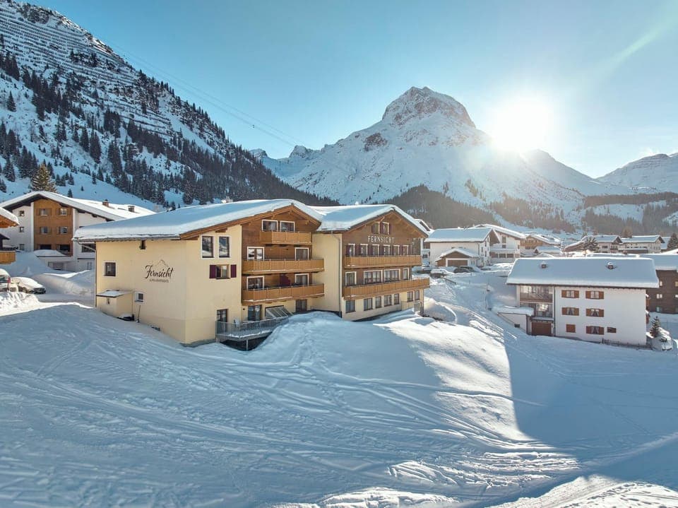 Property building, Winter