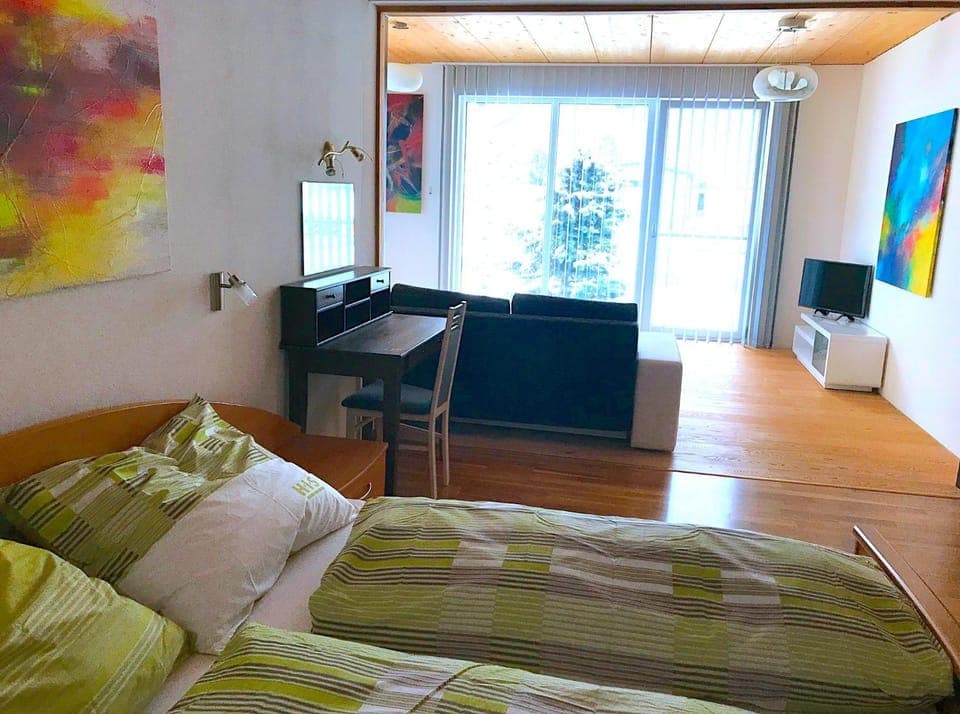 Living room, Photo of the whole room, Decorative detail, Bedroom