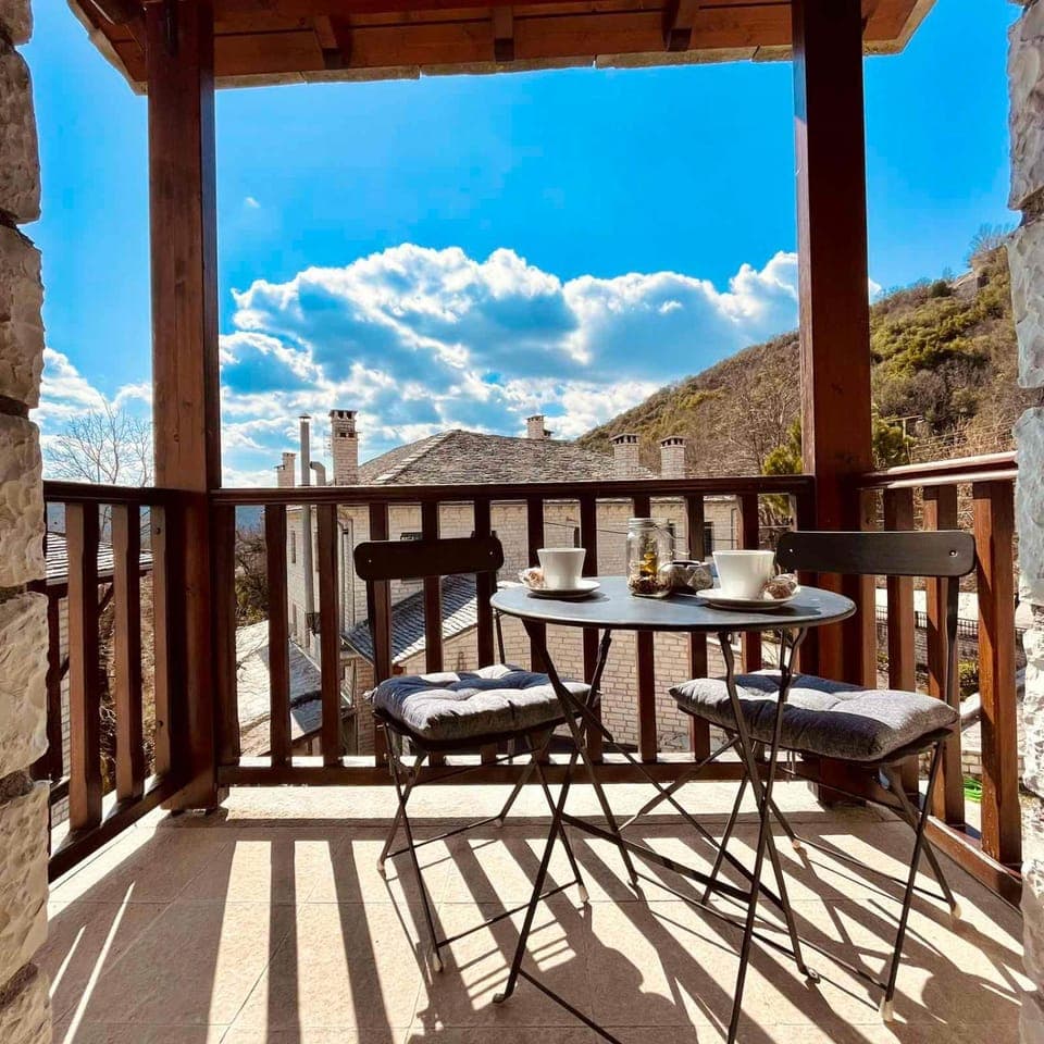 Natural landscape, Balcony/Terrace, Mountain view