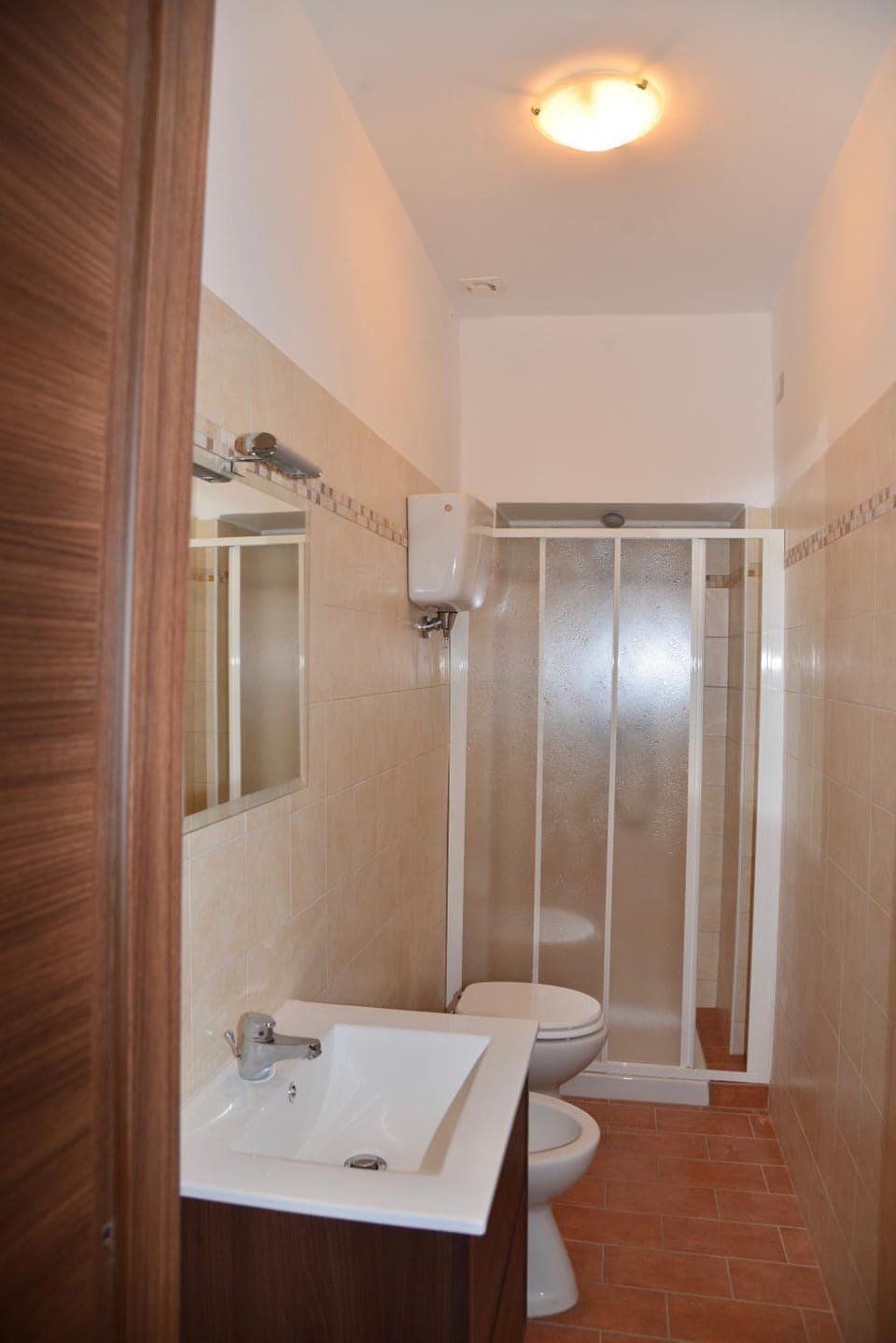 Shower, Toilet, towels