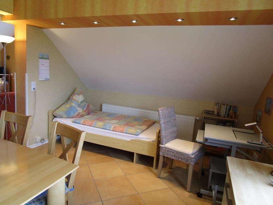 Bed, Photo of the whole room