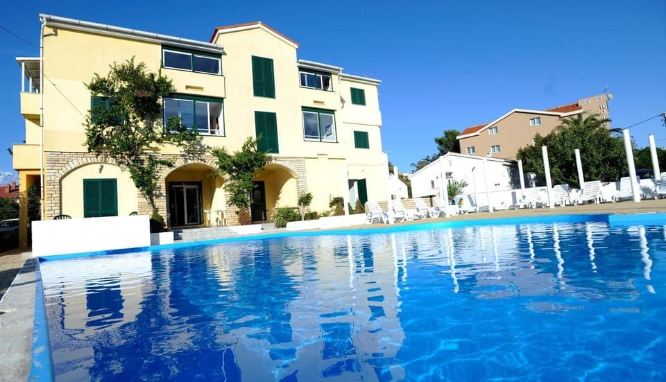 Facade/entrance, Swimming pool, Swimming pool