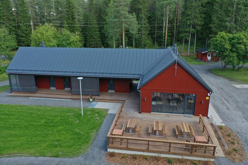 Patio, Bathroom, Communal kitchen