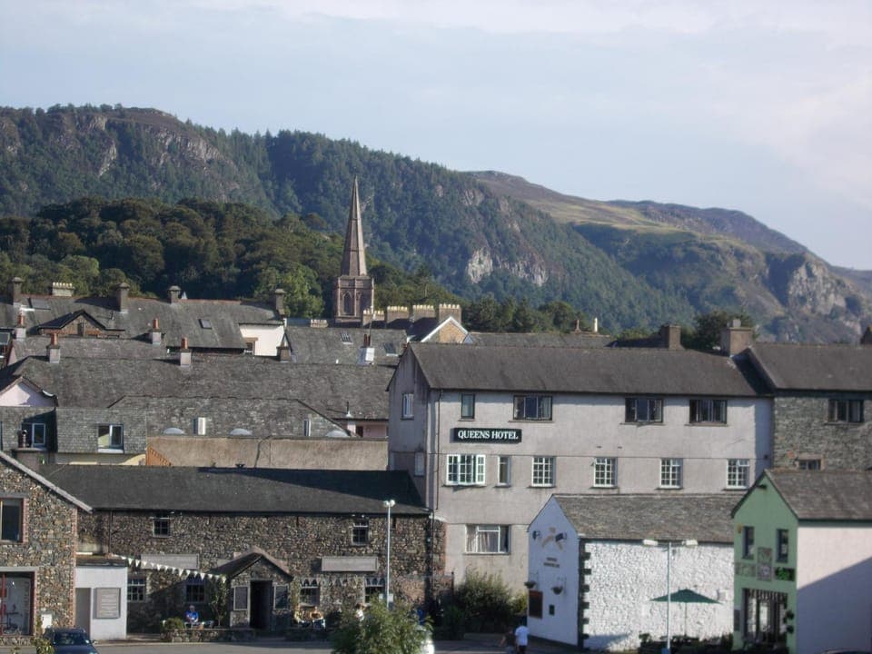 Day, City view, Mountain view, Street view