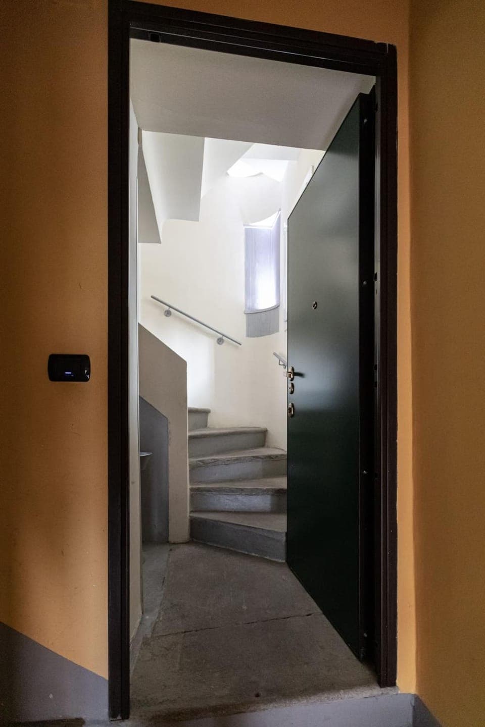Property building, Facade/entrance