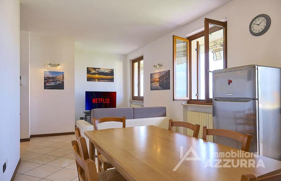 TV and multimedia, Dining area