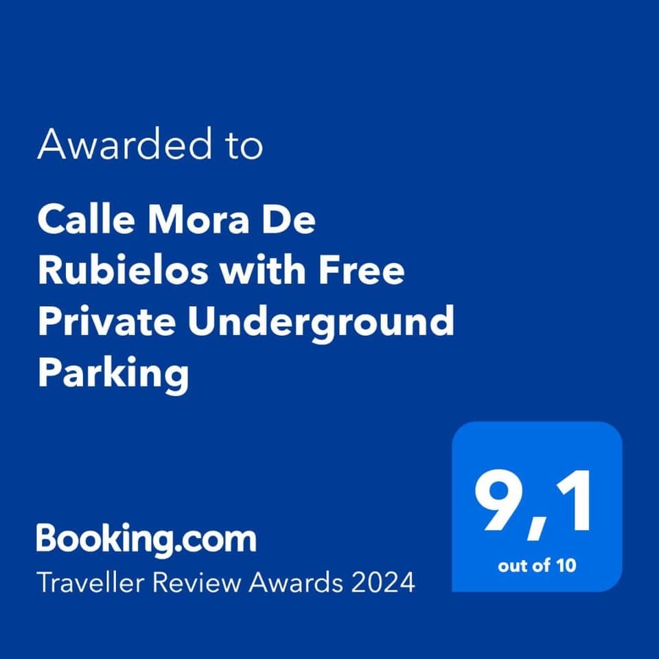 Calle Mora De Rubielos Apartment in Valencia