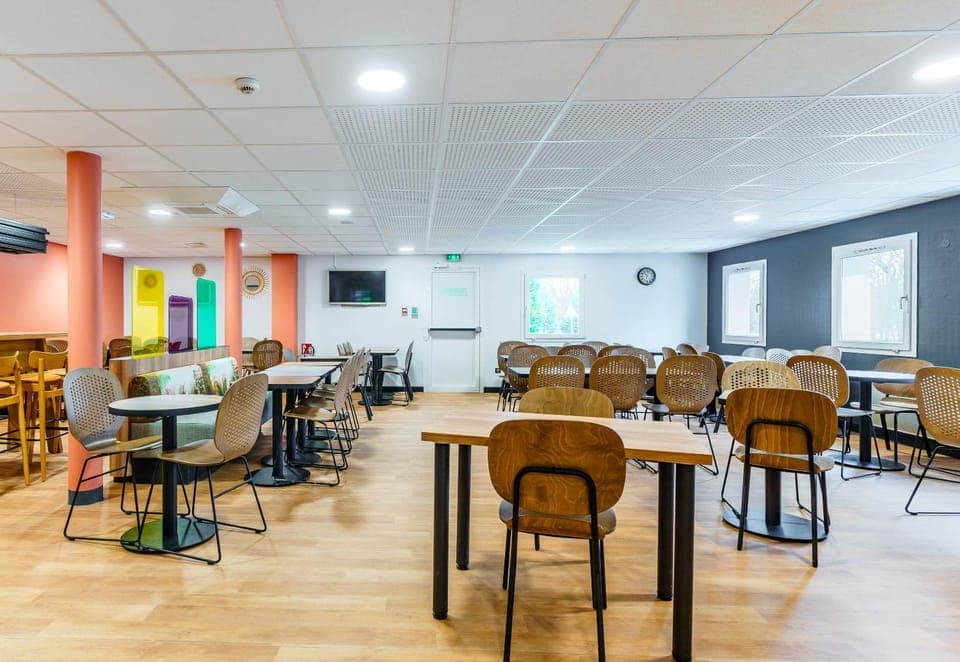 Dining area, Breakfast