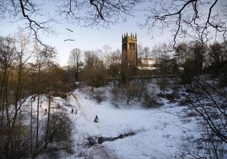 Nearby landmark, Natural landscape, Winter
