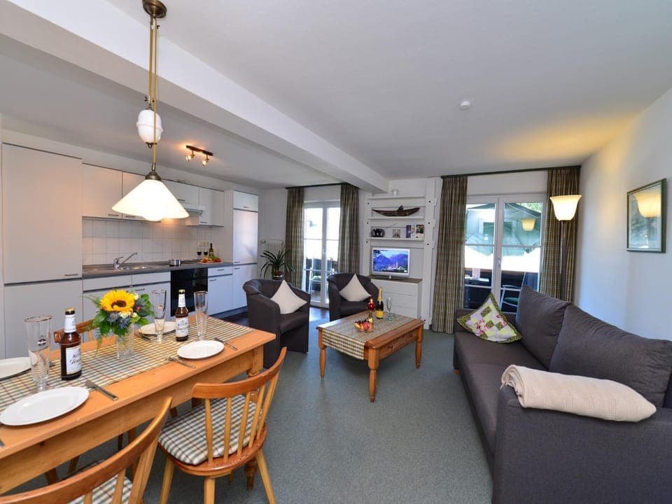 Kitchen or kitchenette, Living room, Seating area