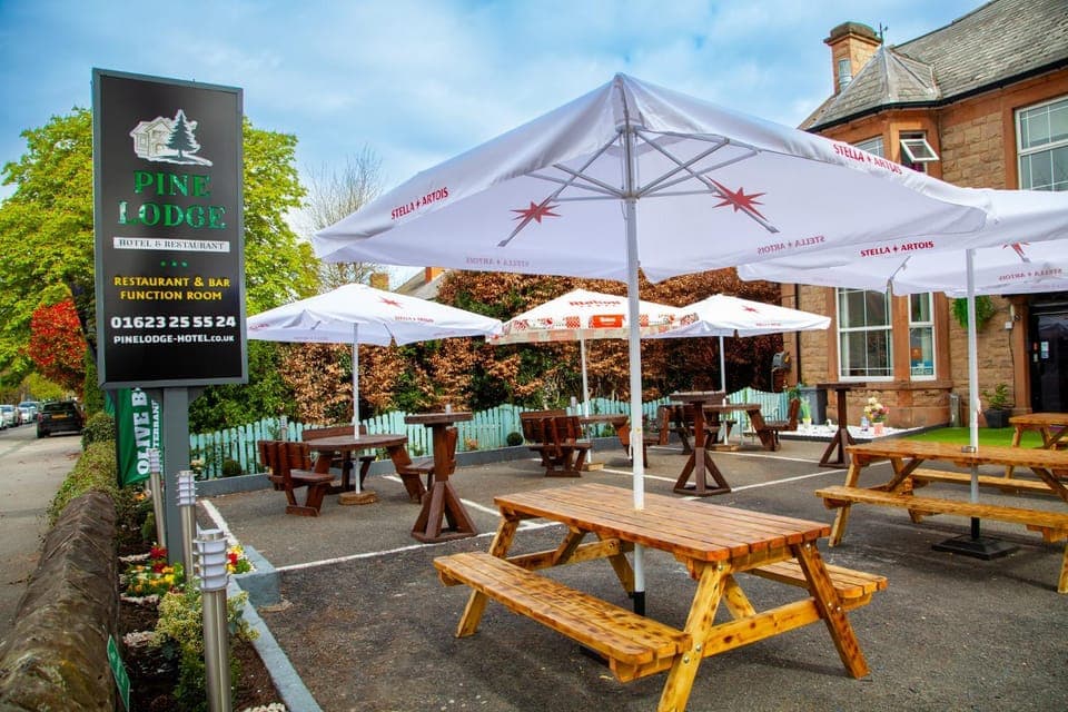 Property building, Restaurant/places to eat, Garden