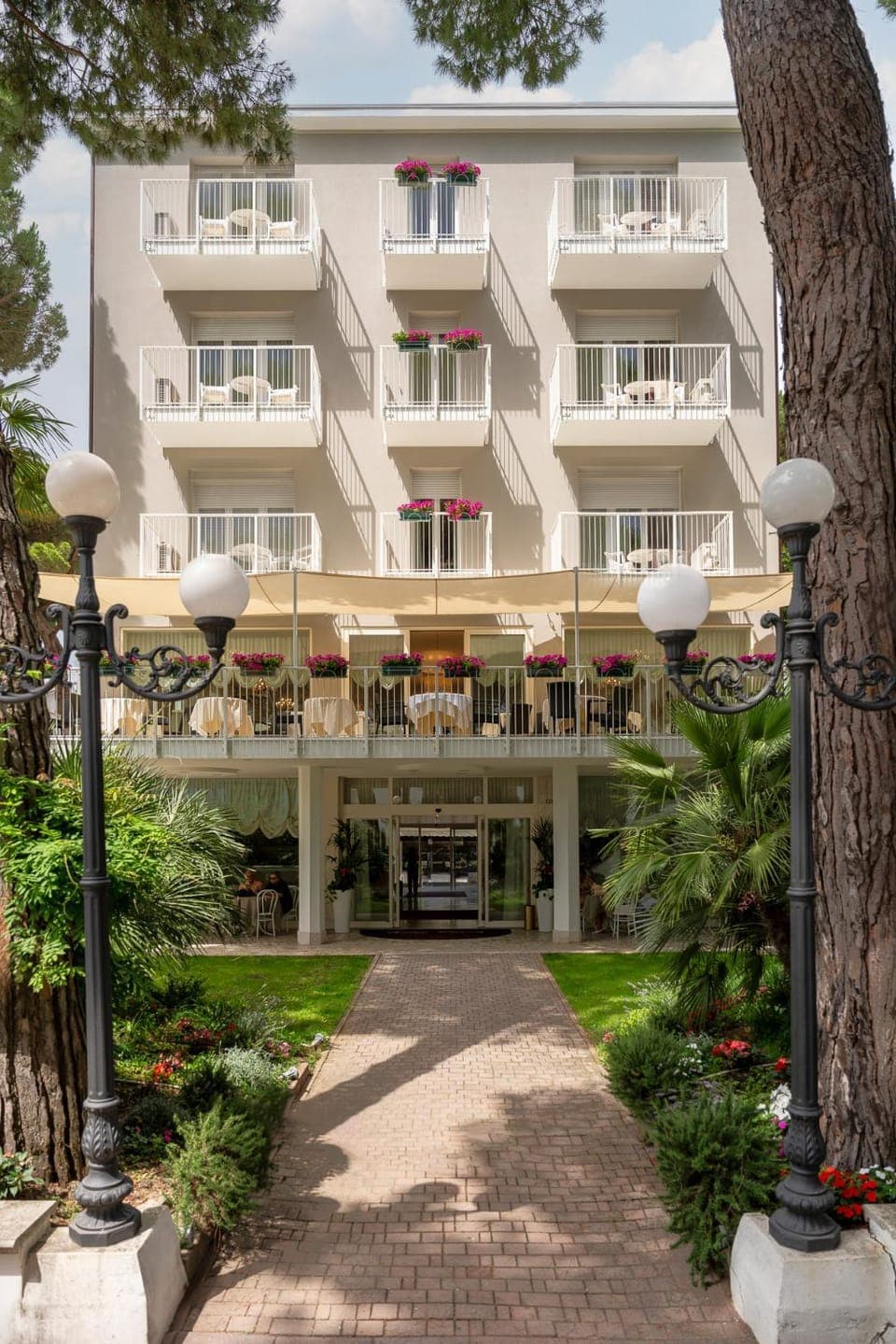 Property building, Garden, Garden view