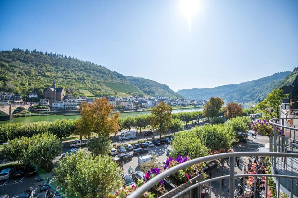 River view, River view