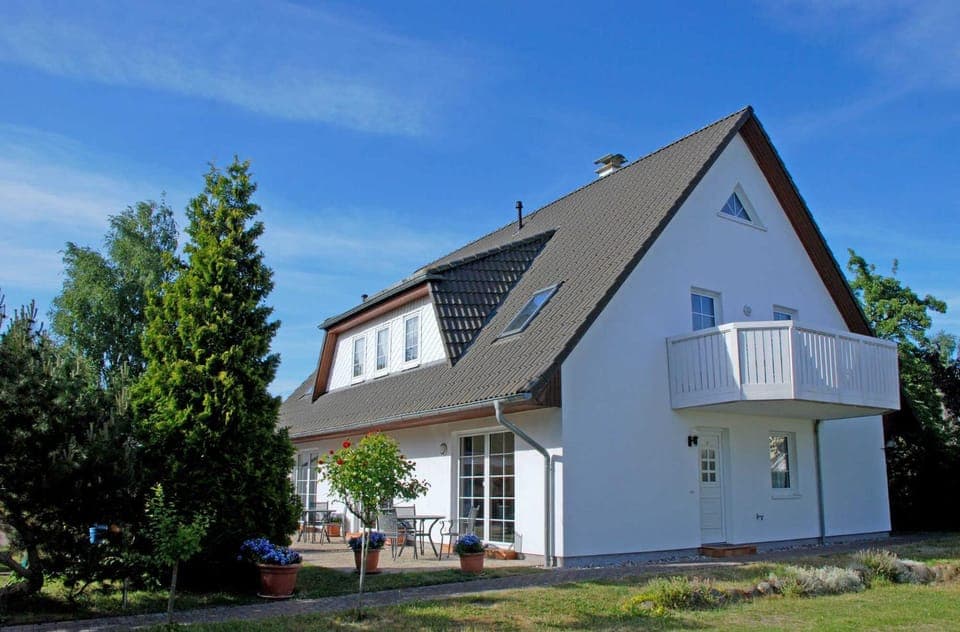 Property building, Garden