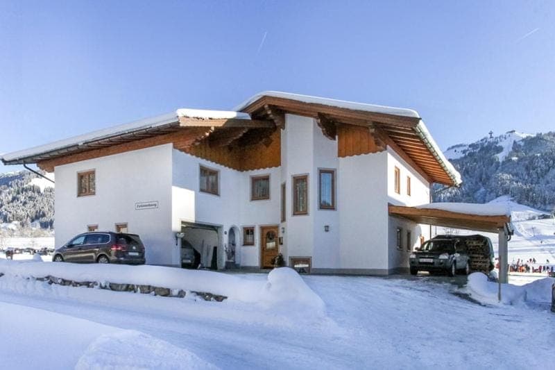 Facade/entrance, On site