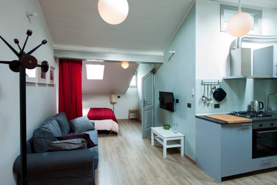 TV and multimedia, Kitchen or kitchenette, Living room