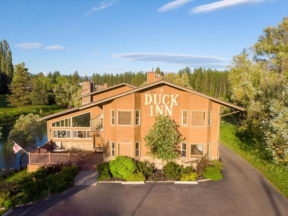 Property building, Natural landscape