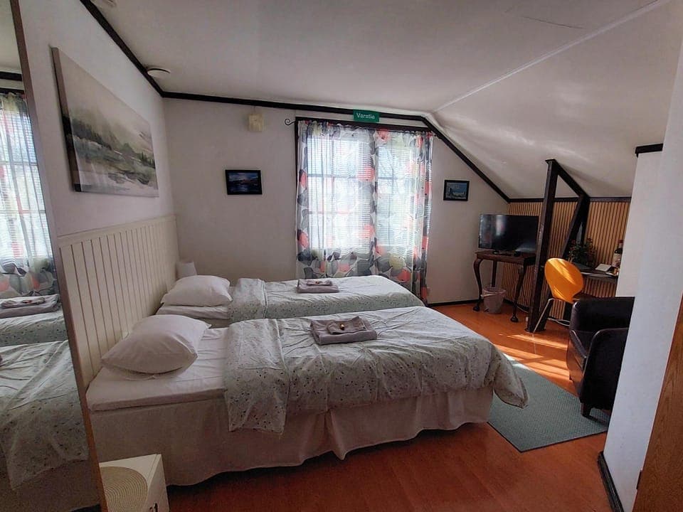 Photo of the whole room
