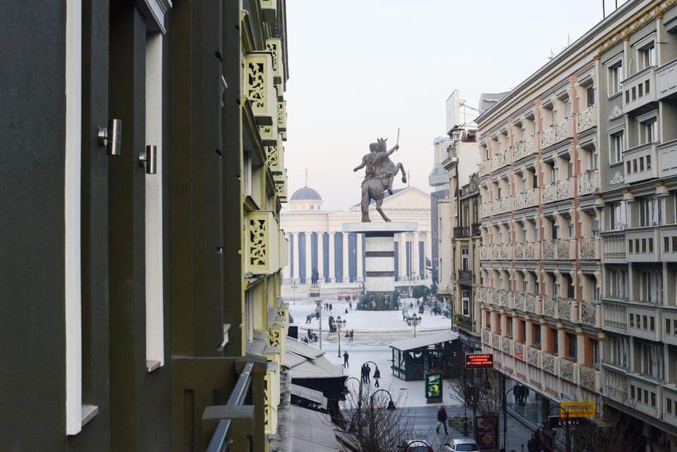 Property building, Neighbourhood, City view, Landmark view, Landmark view, Street view, Location