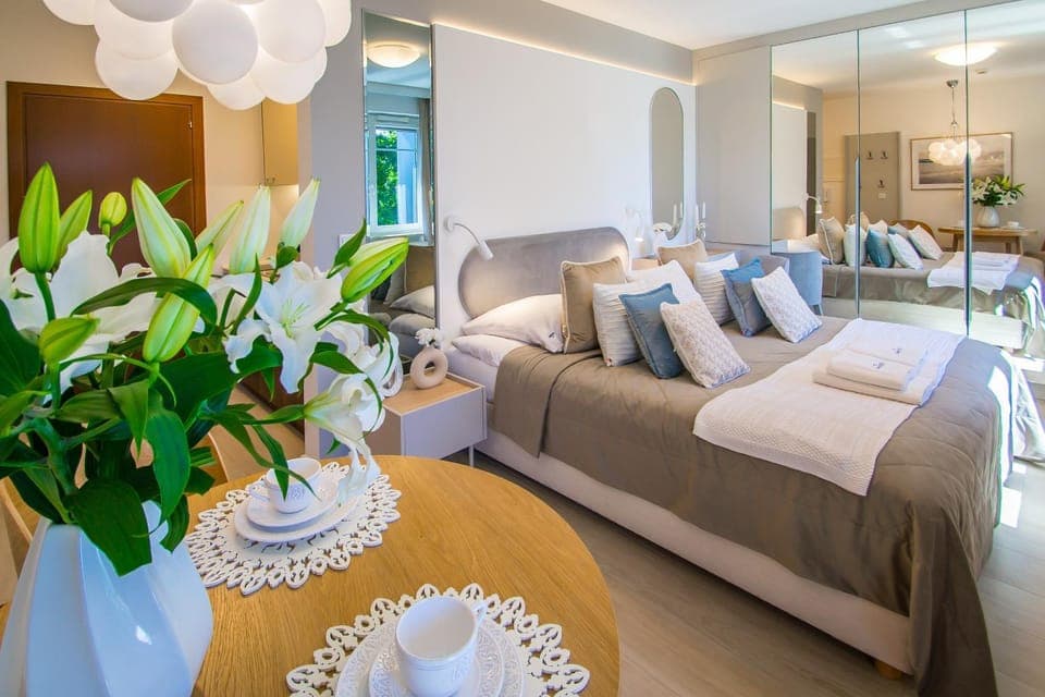 Bed, Photo of the whole room, furniture, towels, wardrobe