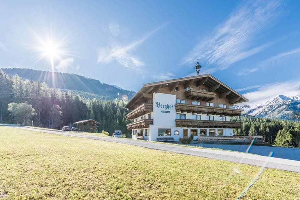 Property building, Spring, Summer, Autumn