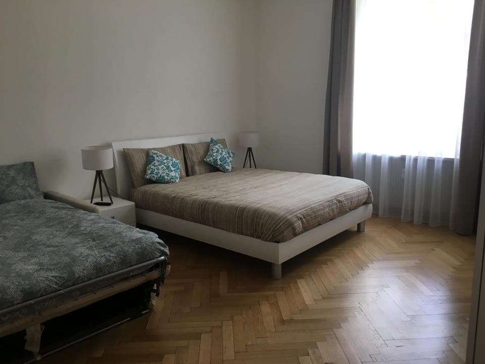 Bed, Photo of the whole room, Bedroom