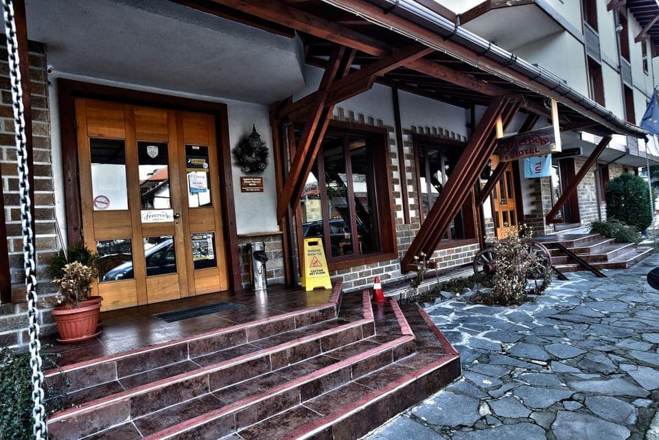 Property building, Facade/entrance