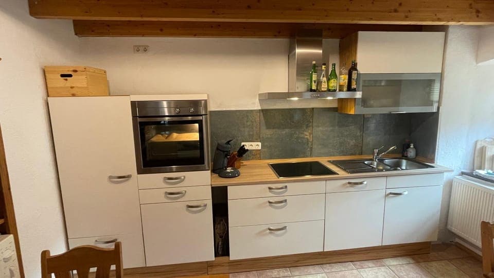 Kitchen or kitchenette, dishwasher, stove, kitchen