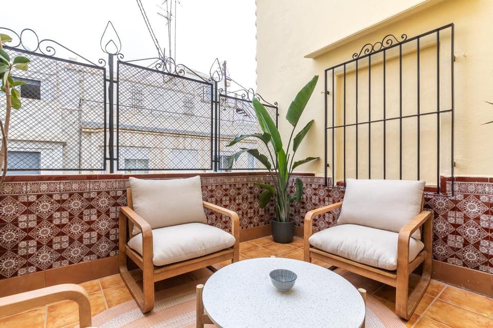 Patio, Day, Balcony/Terrace