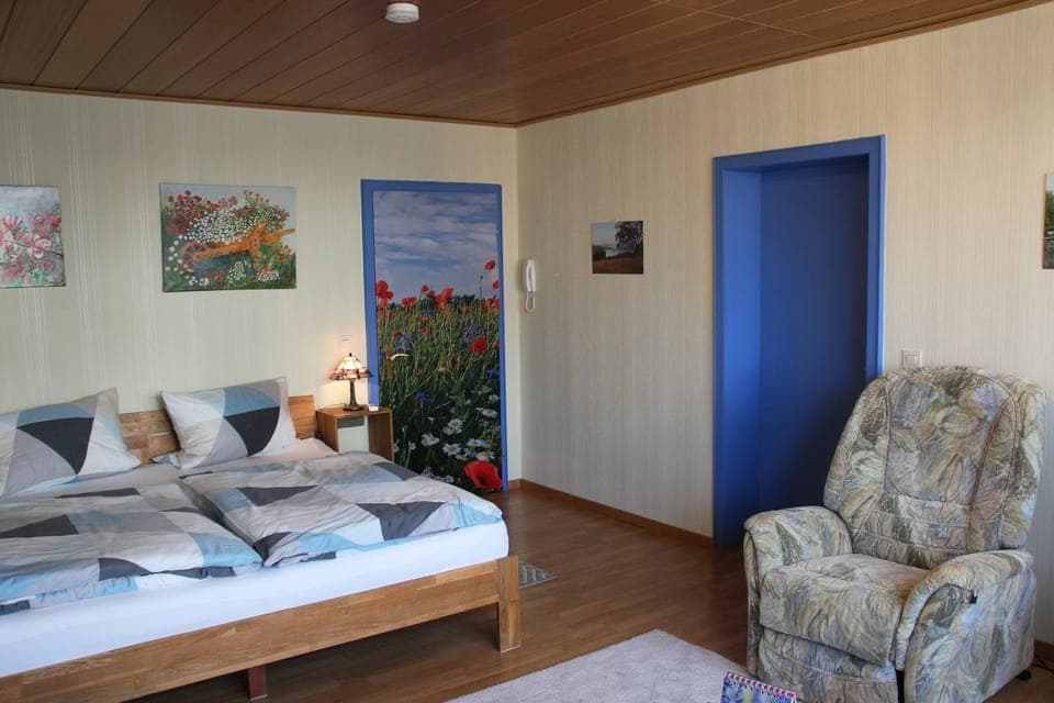 Living room, Bedroom