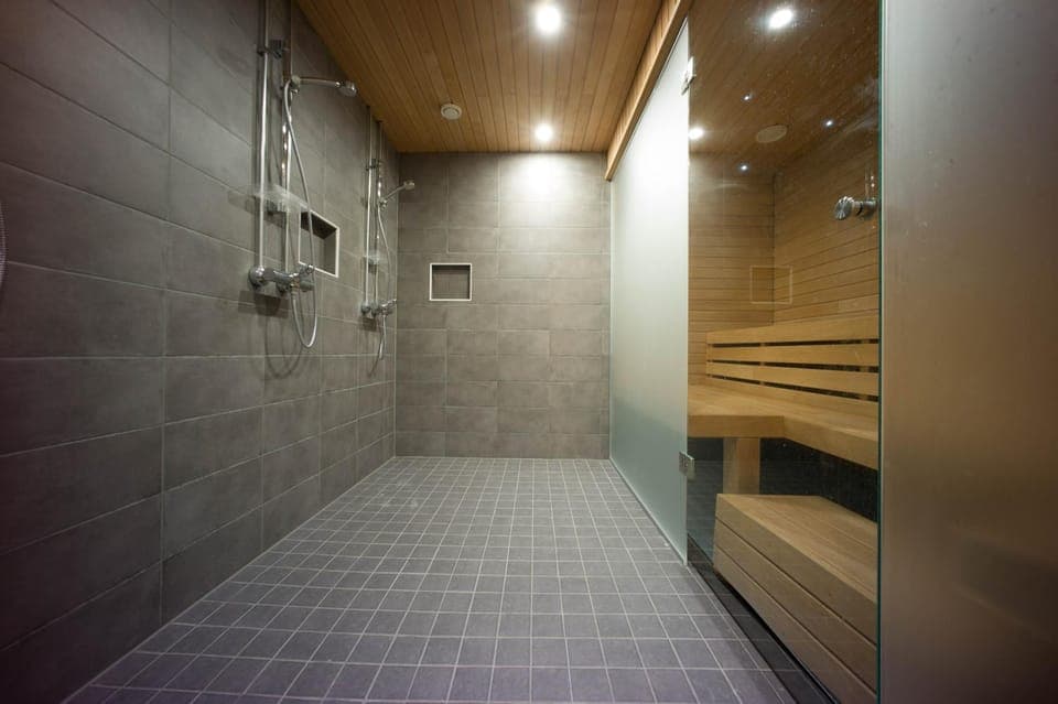 Sauna, Bathroom
