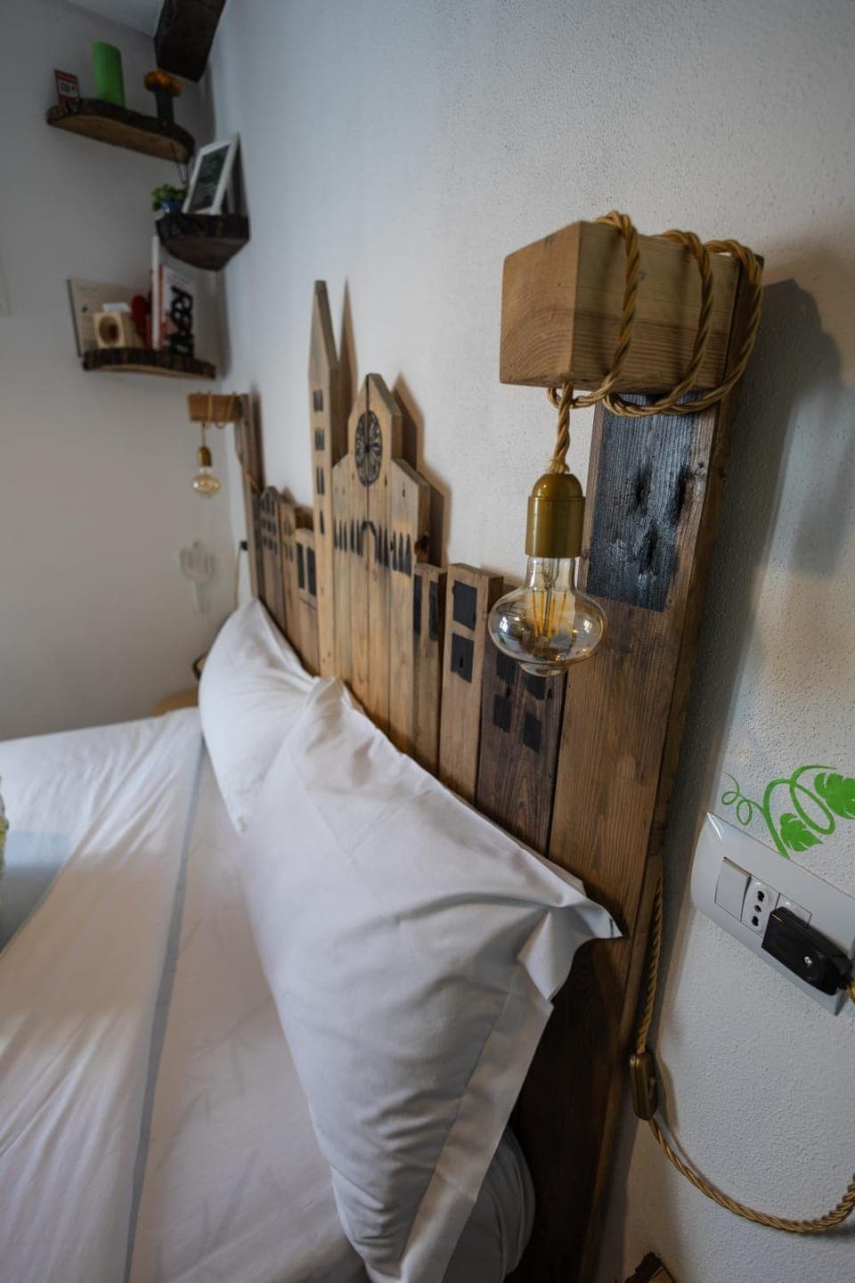 Bed, Decorative detail