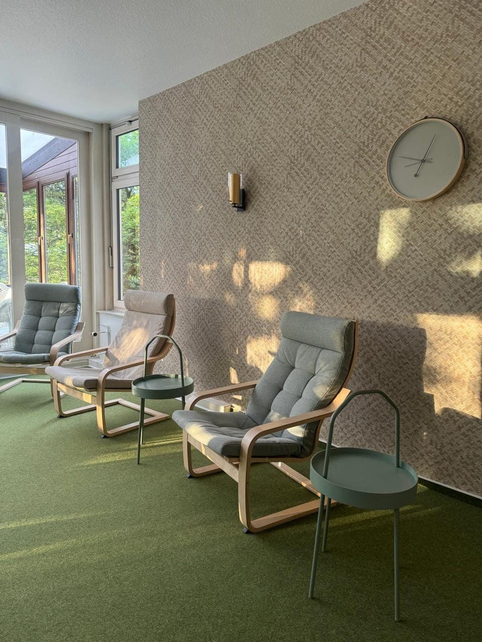 Communal lounge/ TV room