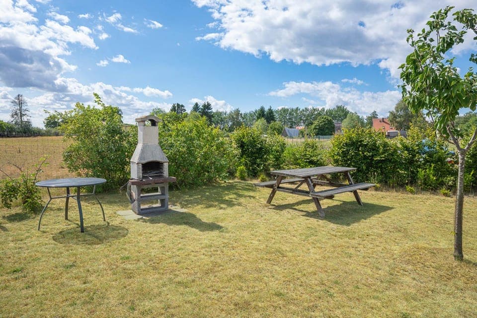 BBQ facilities, Garden