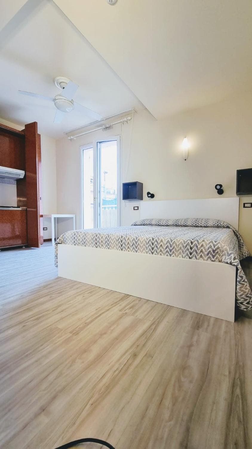 Bed, Balcony/Terrace, Dining area, Bedroom